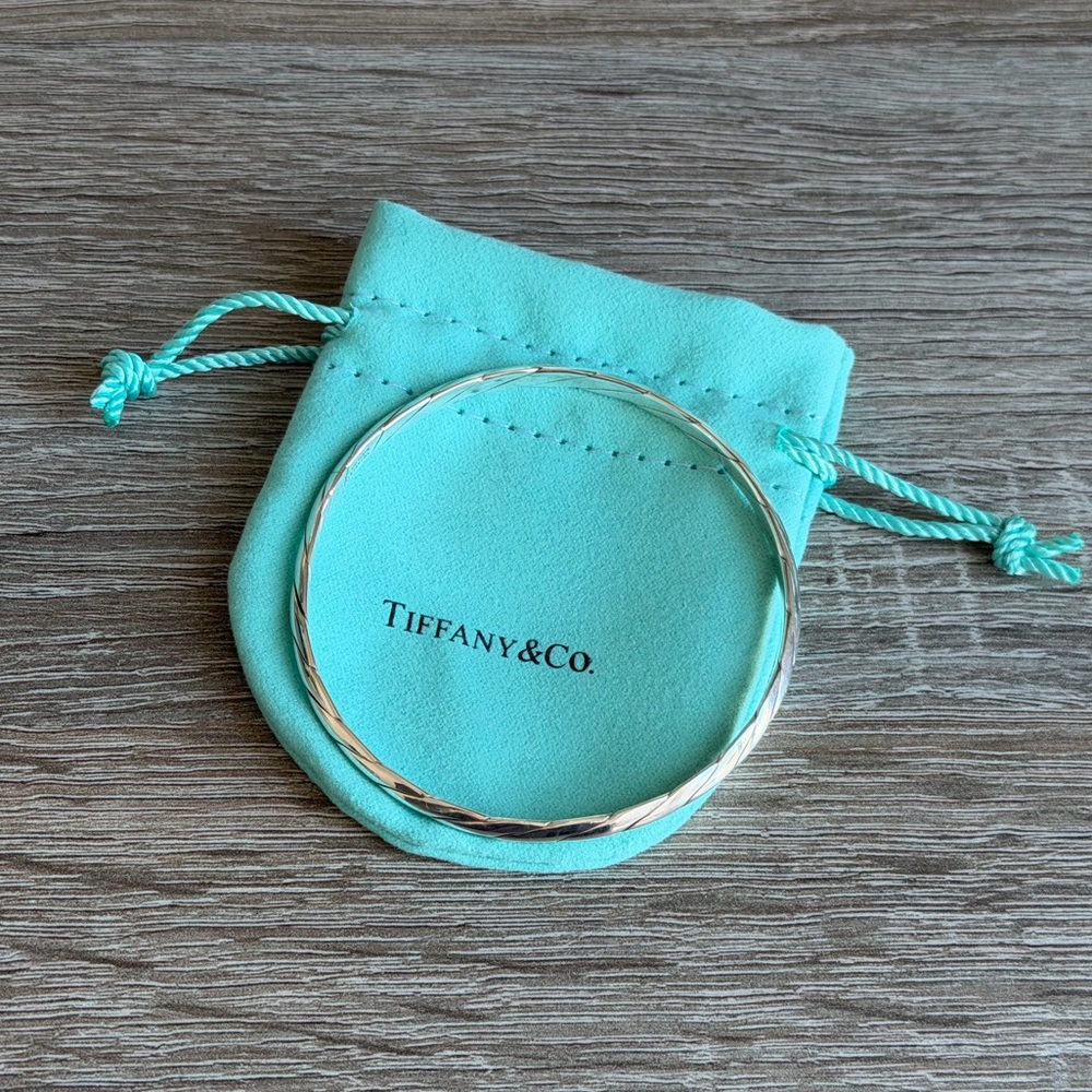 Tiffany & Co. Twist Bangle Bracelet 7.8" Silver 925 - Picture 3 of 9